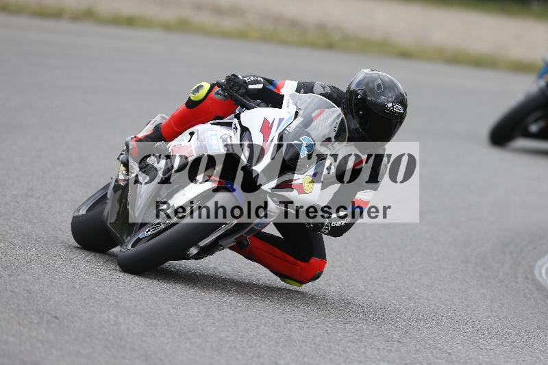 /09 19.04.2026  Caremotion get faster ADR/Gruppe gelb/2